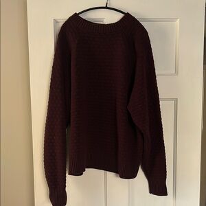 EUC Lululemon Textured Play Crew Sweater